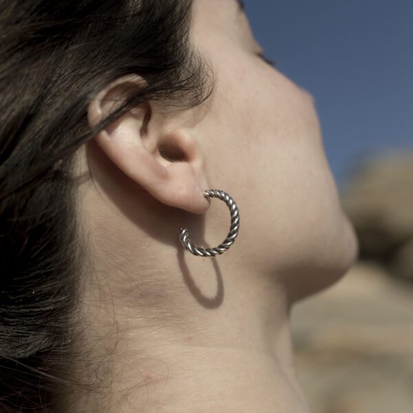 Simple Hoops